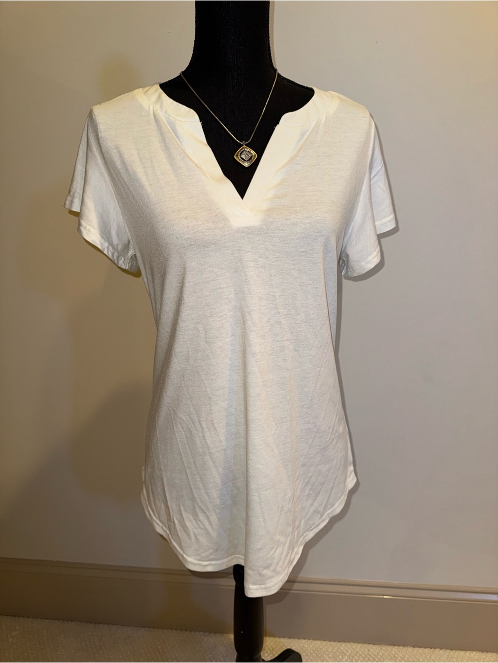 Classic White Notch-Neck Short Sleeve Tee